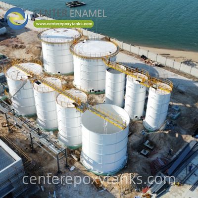 Serbatoio con rivestimento FBE per impianti di produzione industriale: un recipiente resistente per la conservazione di varie acque di processo e di utilità.