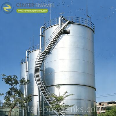 Tetto galleggiante interno per serbatoi saldati in acciaio inossidabile per stoccaggio carburante per jet: Garantisce il massimo livello di pulizia e purezza di grado aeronautico