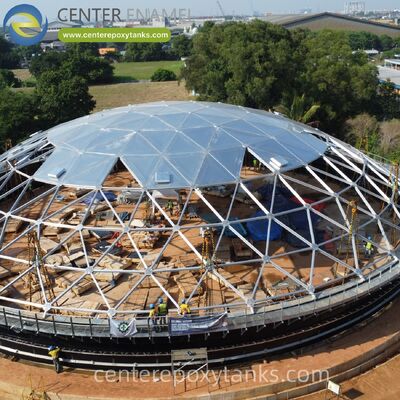 Copertura in cupola di alluminio per serbatoi di stoccaggio di olio in acciaio inossidabile saldato: riduce drasticamente le perdite di prodotto e fornisce una copertura senza manutenzione per lo stoccaggio su larga scala